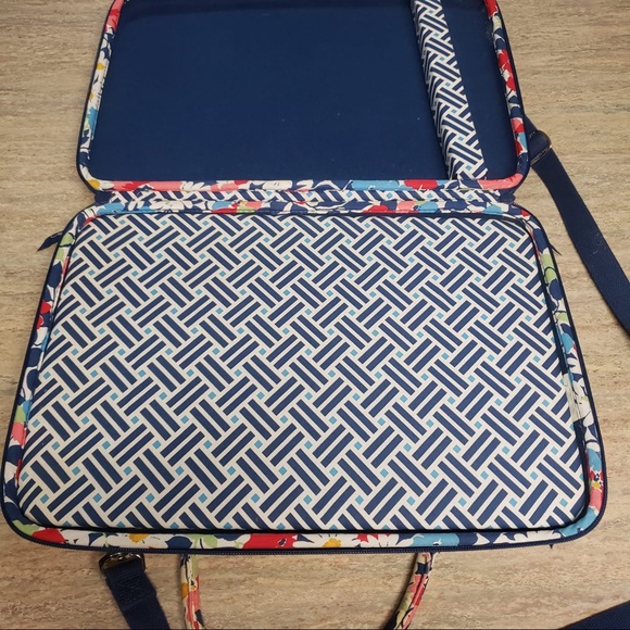 Beautiful Vera Bradley laptop bag - Picture 14 of 16